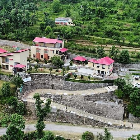 Mist N Meadows Resort Rājgarh Esterno foto