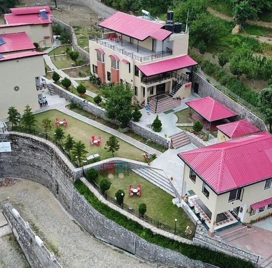 Mist N Meadows Resort Rājgarh Esterno foto