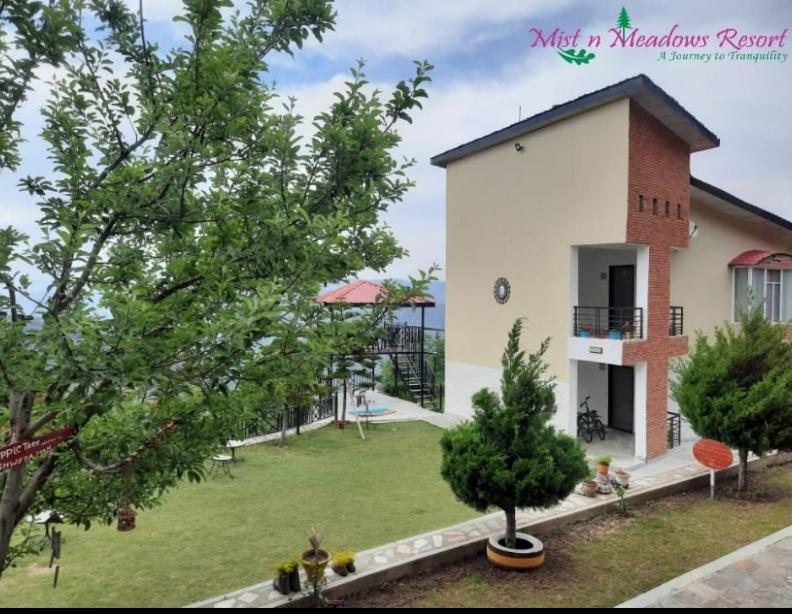 Mist N Meadows Resort Rājgarh Esterno foto