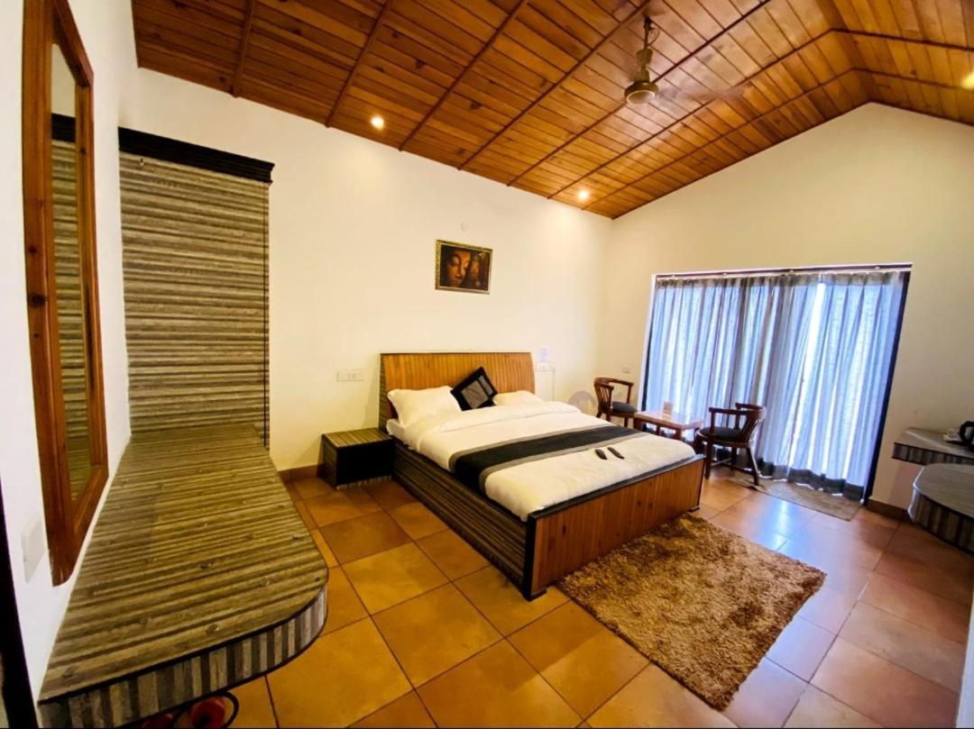 Mist N Meadows Resort Rājgarh Esterno foto