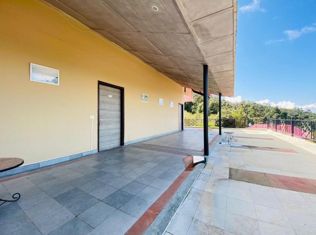 Mist N Meadows Resort Rājgarh Esterno foto