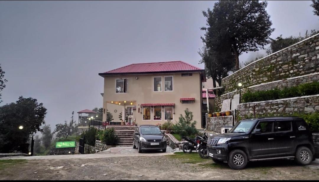Mist N Meadows Resort Rājgarh Esterno foto