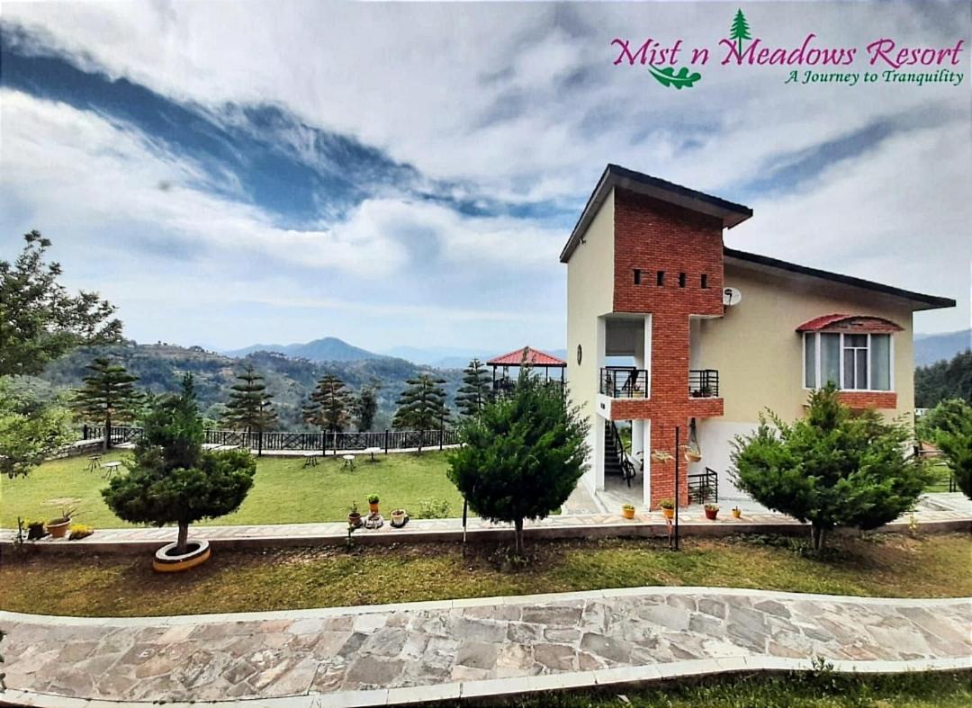 Mist N Meadows Resort Rājgarh Esterno foto