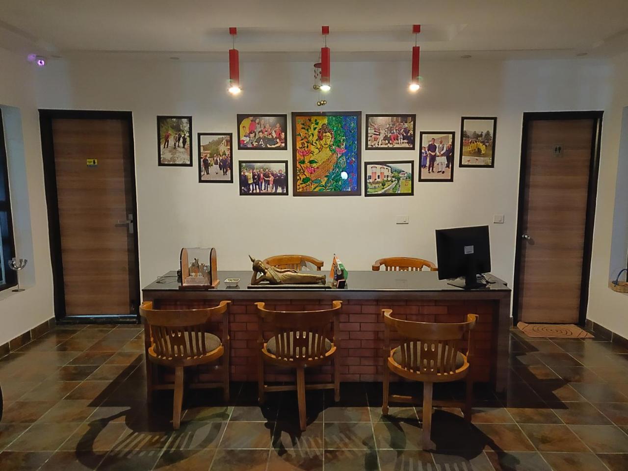 Mist N Meadows Resort Rājgarh Esterno foto