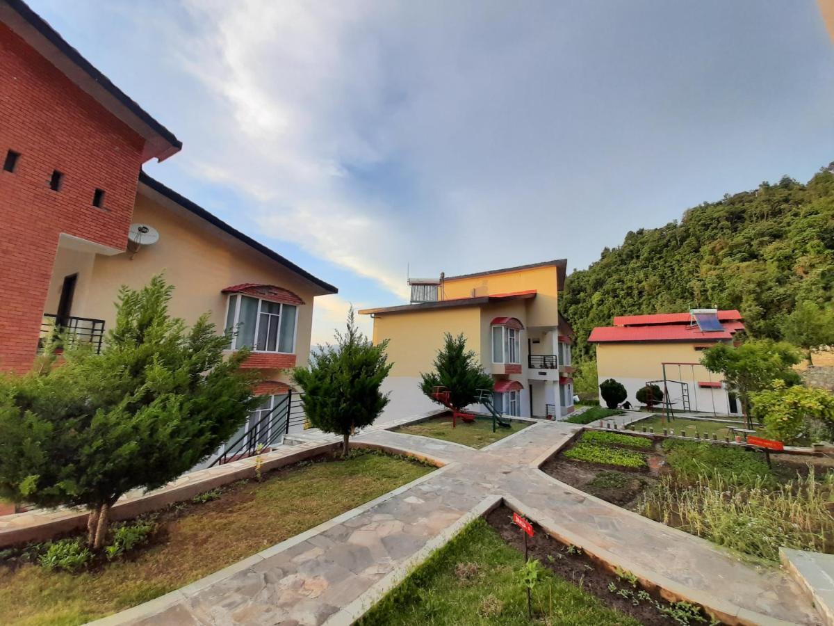 Mist N Meadows Resort Rājgarh Esterno foto