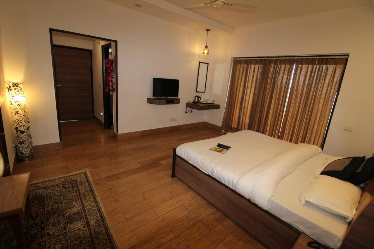 Mist N Meadows Resort Rājgarh Esterno foto